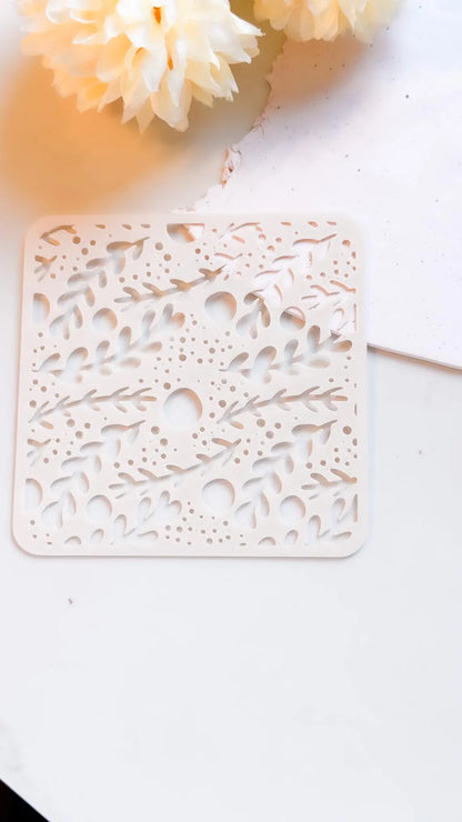 Honeycomb pattern stencil