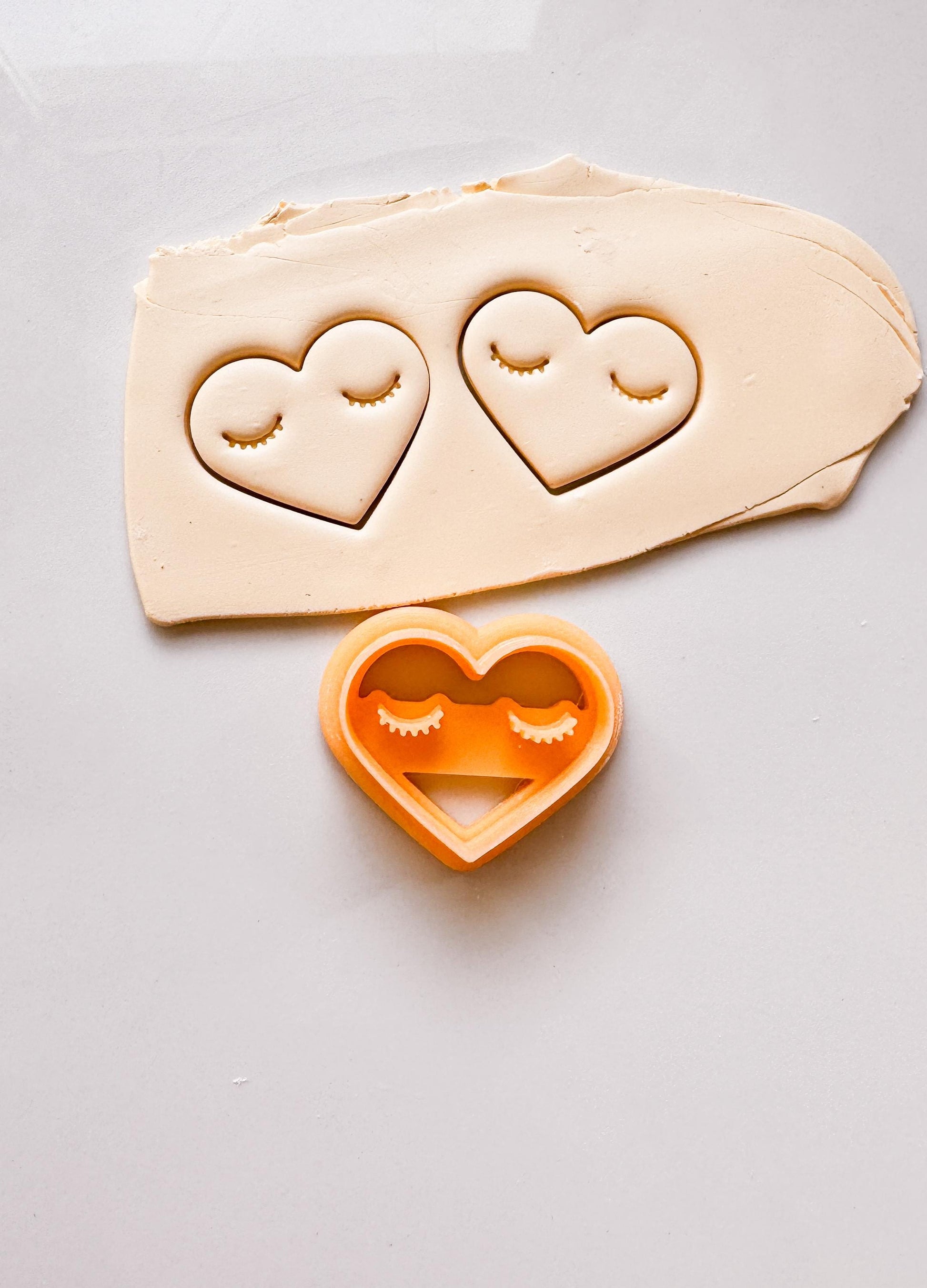 Eyelash Heart Clay Cutter: Winking Heart Jewelry Tool