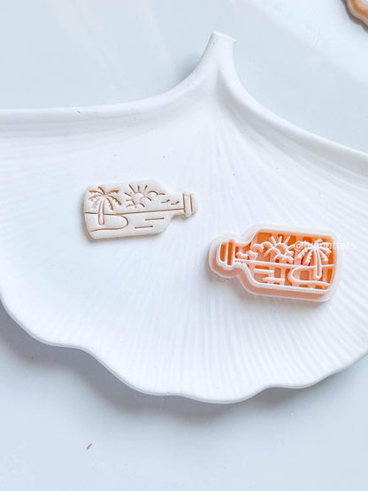 Beach Scene Polymer Clay Cutter: Palm Tree Sunset Earring Design