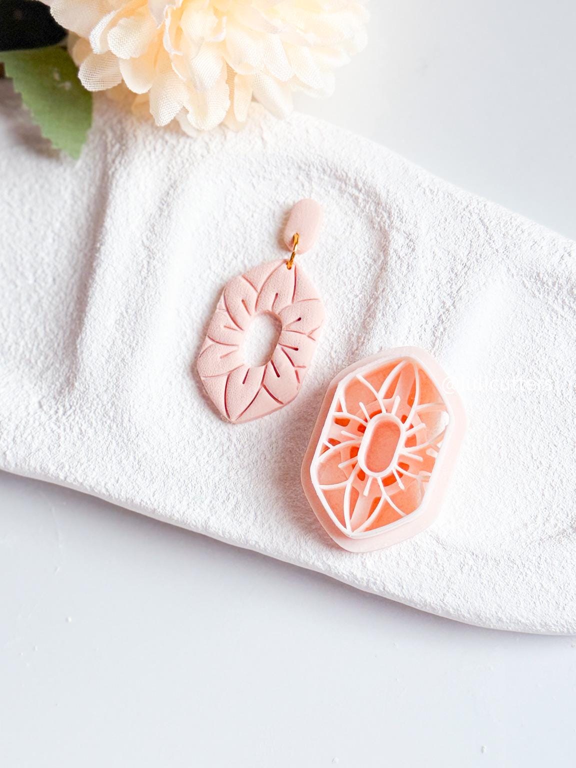 Boho Flower Burst Clay Cutter One-Piece Earring Cutter with Inner Stud Option