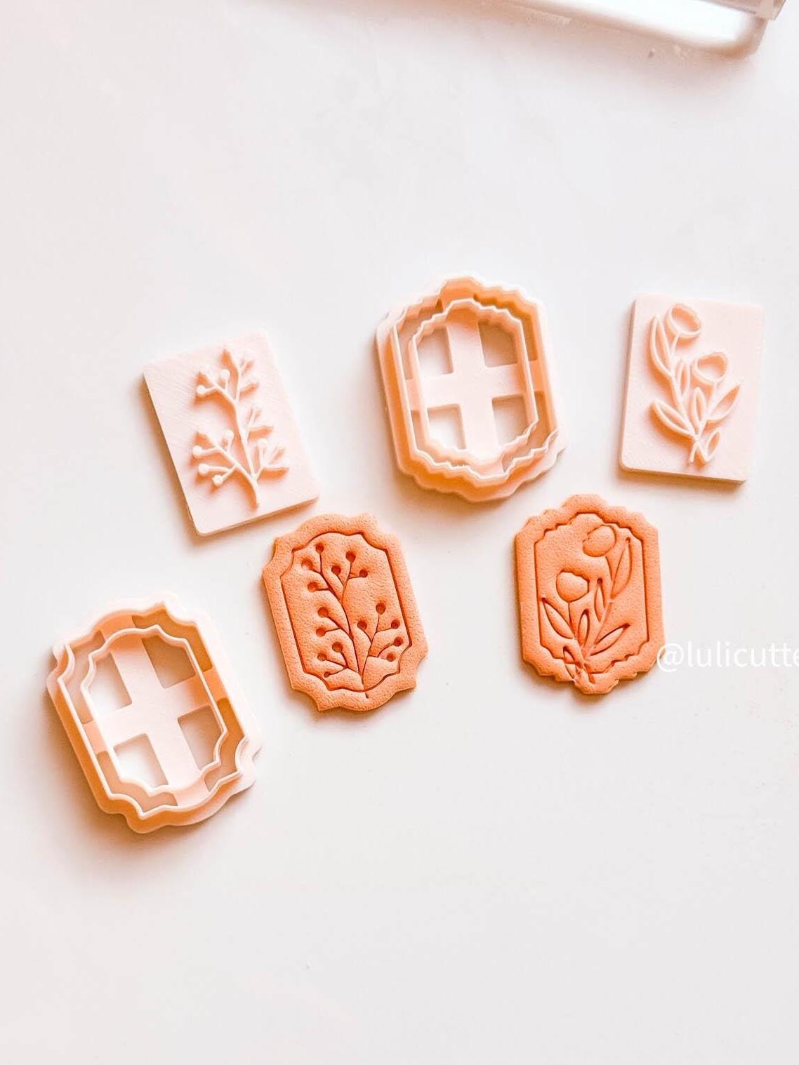 Floral Stamp & Frame Cutter Set 2 Botanical Imprints + 2 Scalloped Cutters