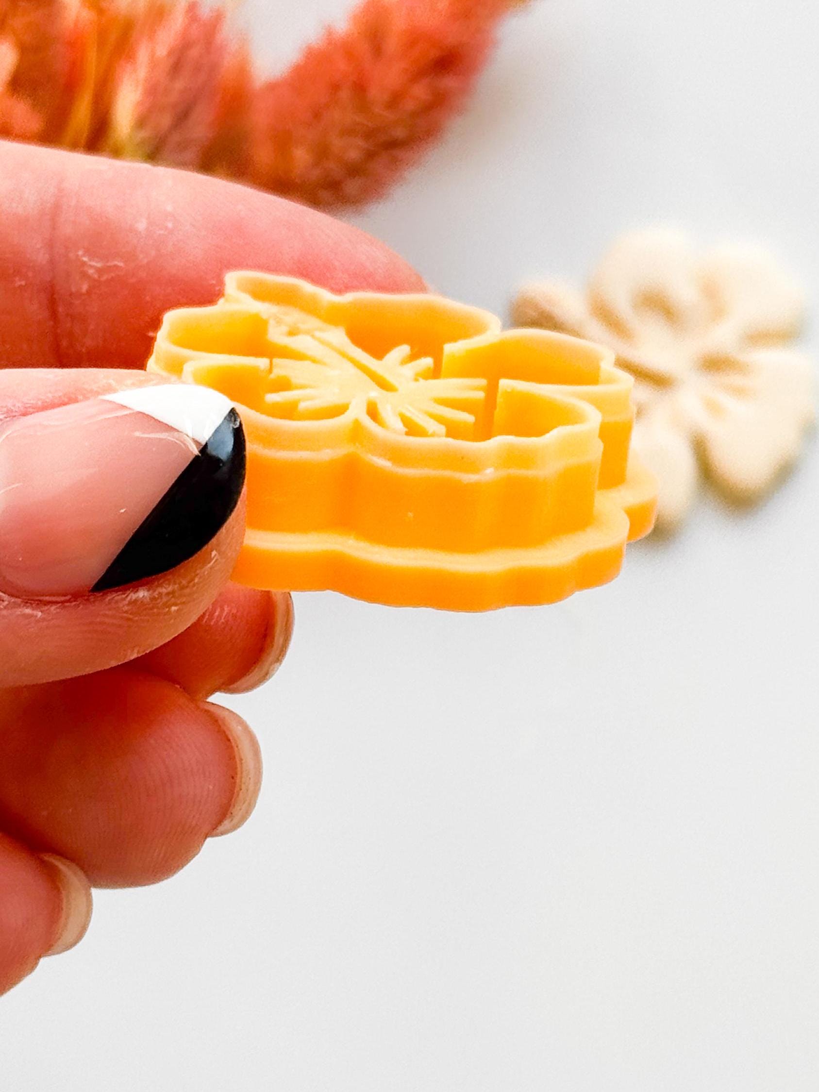 Hawaiian Flower Clay Cutter: Tropical Earring & Jewelry Making