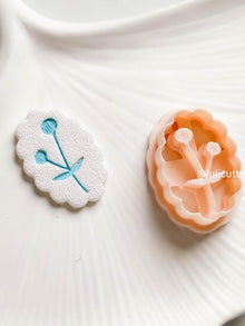 Scalloped Oval Flower Cutter: Botanical Imprint Polymer Clay Tool