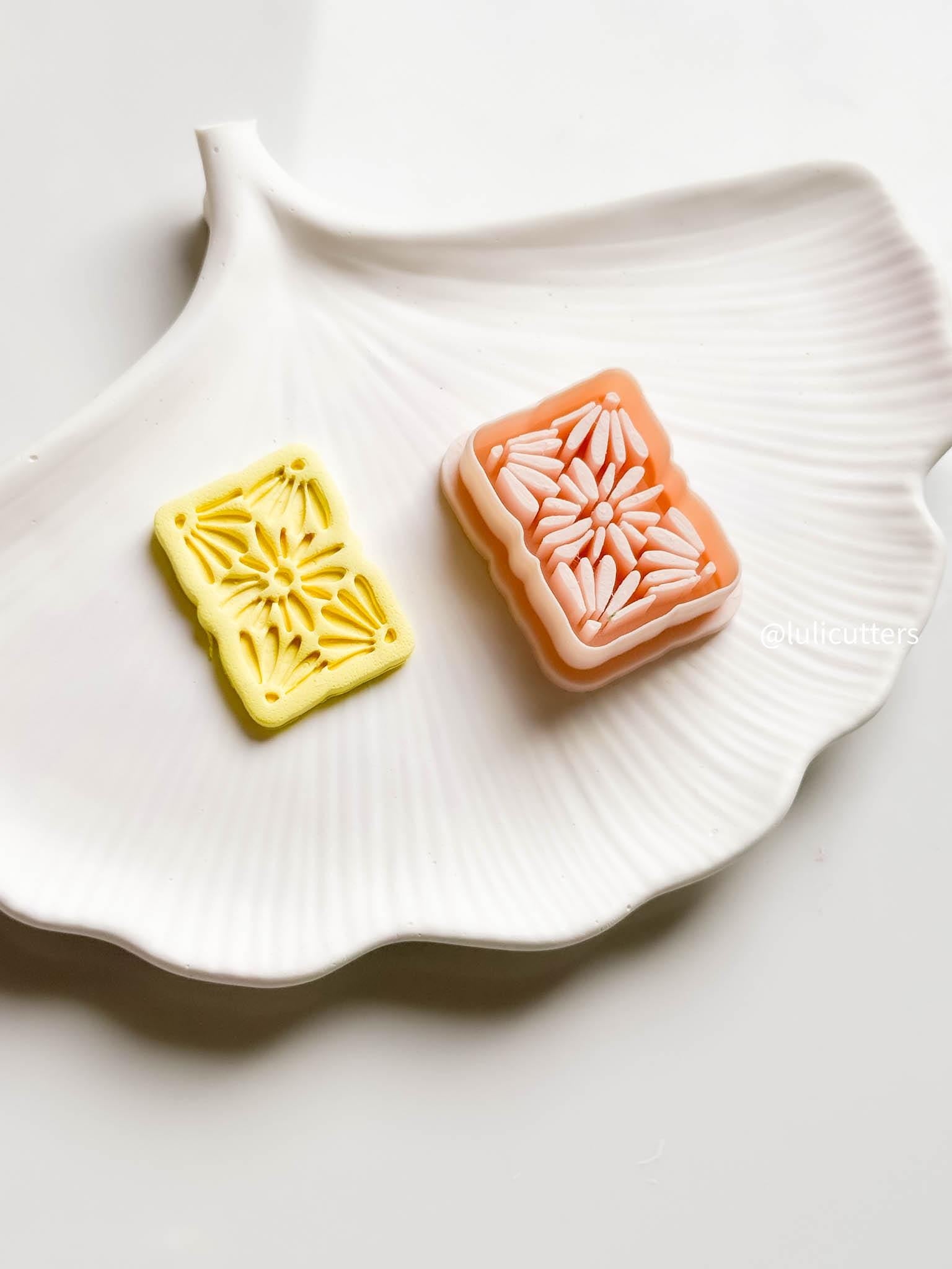 Floral Frame Earring Cutter Daisy Pattern, 30mm or 35mm Options