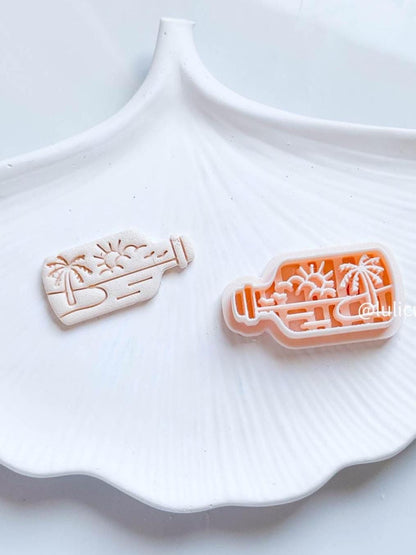 Beach Scene Polymer Clay Cutter: Palm Tree Sunset Earring Design