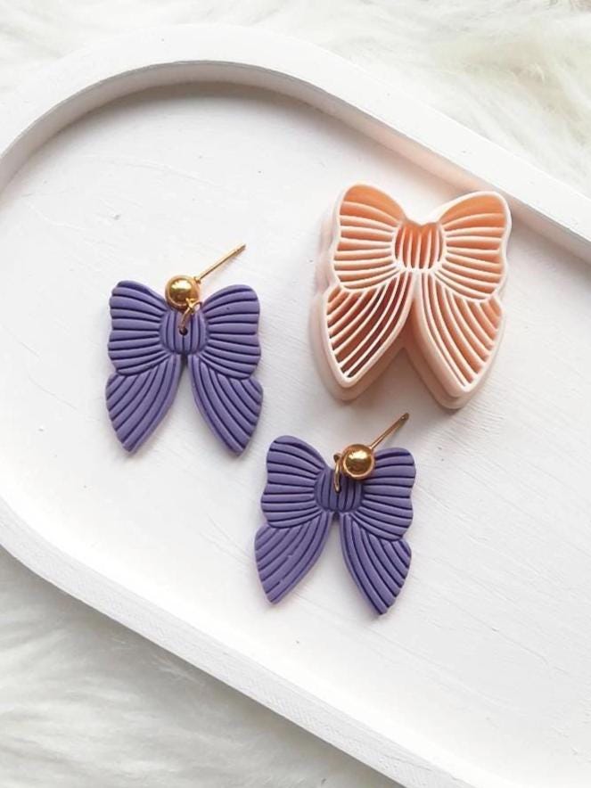 Chunky Lined Ribbon Clay Cutter: Bow Shape Jewelry Tool