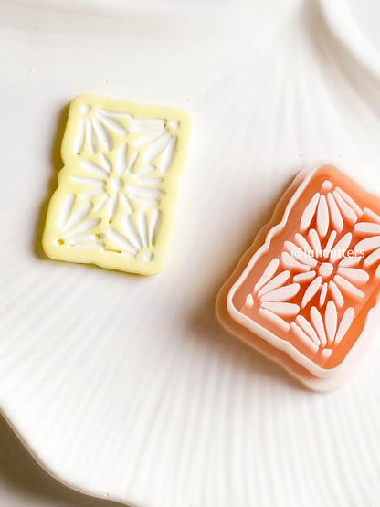 Floral Frame Earring Cutter Daisy Pattern, 30mm or 35mm Options