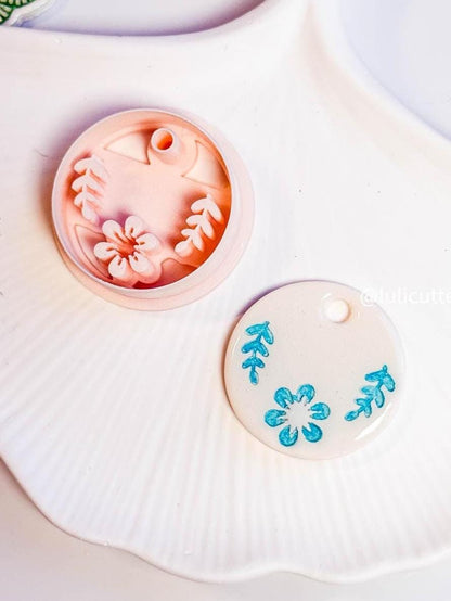Floral Imprint Clay Cutter: Mediterranean Ceramic-Look Pendant (30/35 mm)