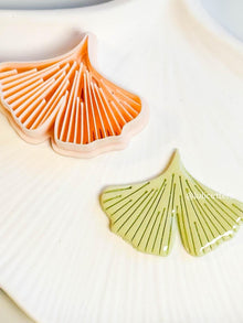 Ginkgo Leaf Clay Cutter: Veined Botanical Imprint (35mm & 40mm)