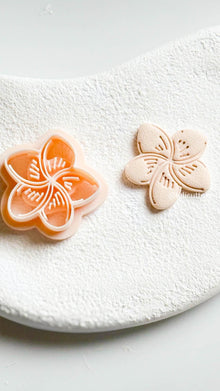 Floral Clay Cutter 5-Petal Flower Earring Cutter with Imprint Details | Available in 2545mm