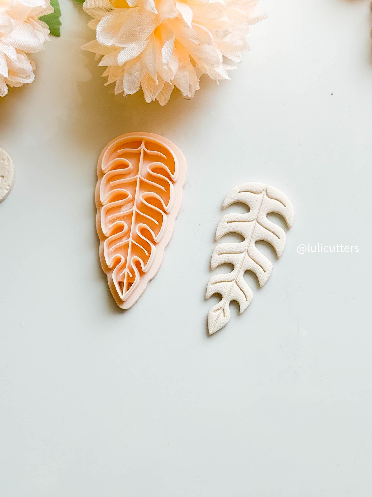 Boho Leaf Clay Cutter Ribbed Tropical Leaf Design (3060 mm Options)
