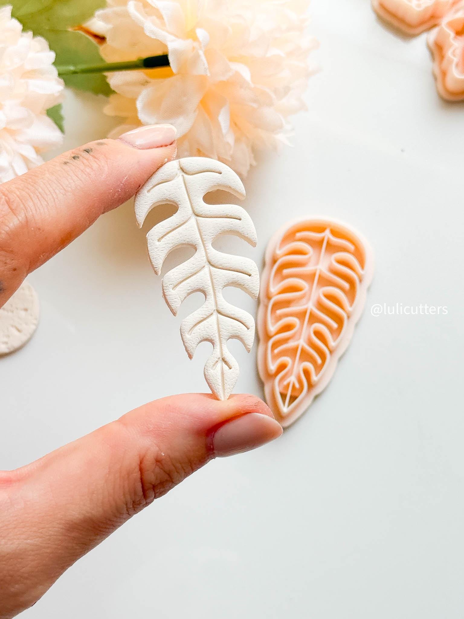 Boho Leaf Clay Cutter Ribbed Tropical Leaf Design (3060 mm Options)
