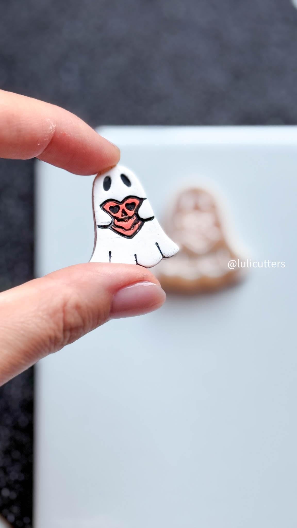 Jack-o'-Lantern Heart Ghost Cutter: Polymer Clay Earring Mold - Halloween Spooky Shape