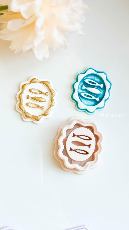 Fish Embossed Clay Cutter Wavy Edge Oval with Crisp Imprint Detail