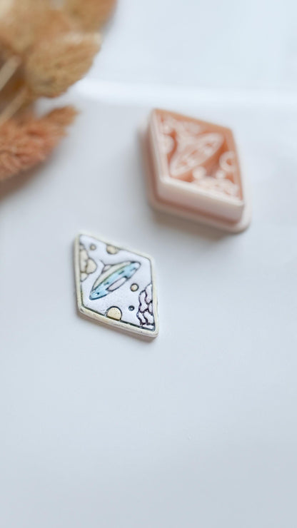 UFO Clay Cutter: Alien Spaceship Polymer Clay Mold - 35mm/40mm