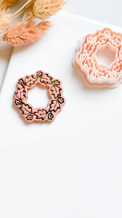 Oak Leaf Wreath Cutter Set: Polymer Clay Jewelry Tool, Autumn Design