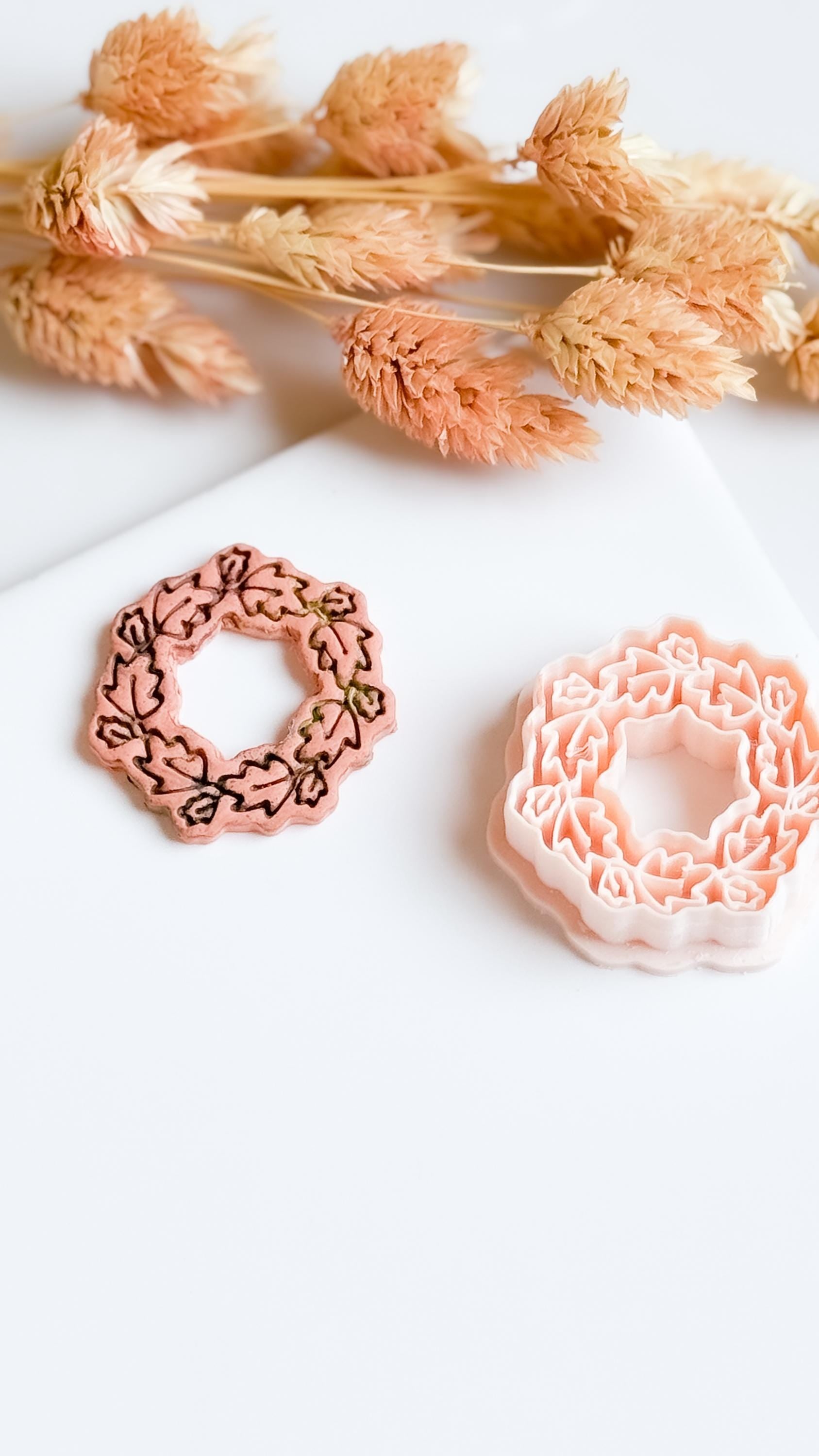 Oak Leaf Wreath Cutter Set: Polymer Clay Jewelry Tool, Autumn Design