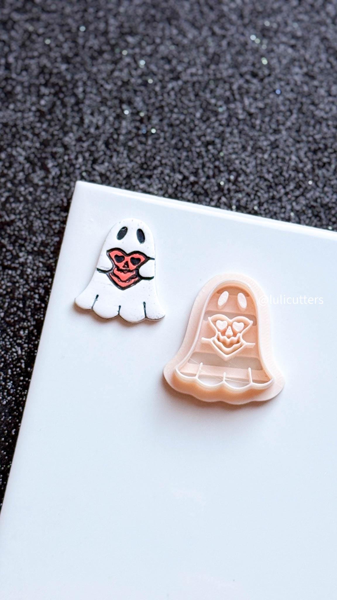 Jack-o'-Lantern Heart Ghost Cutter: Polymer Clay Earring Mold - Halloween Spooky Shape