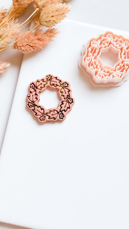 Oak Leaf Wreath Cutter Set: Polymer Clay Jewelry Tool, Autumn Design