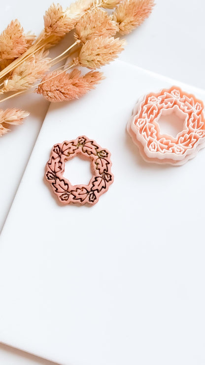 Oak Leaf Wreath Cutter Set: Polymer Clay Jewelry Tool, Autumn Design