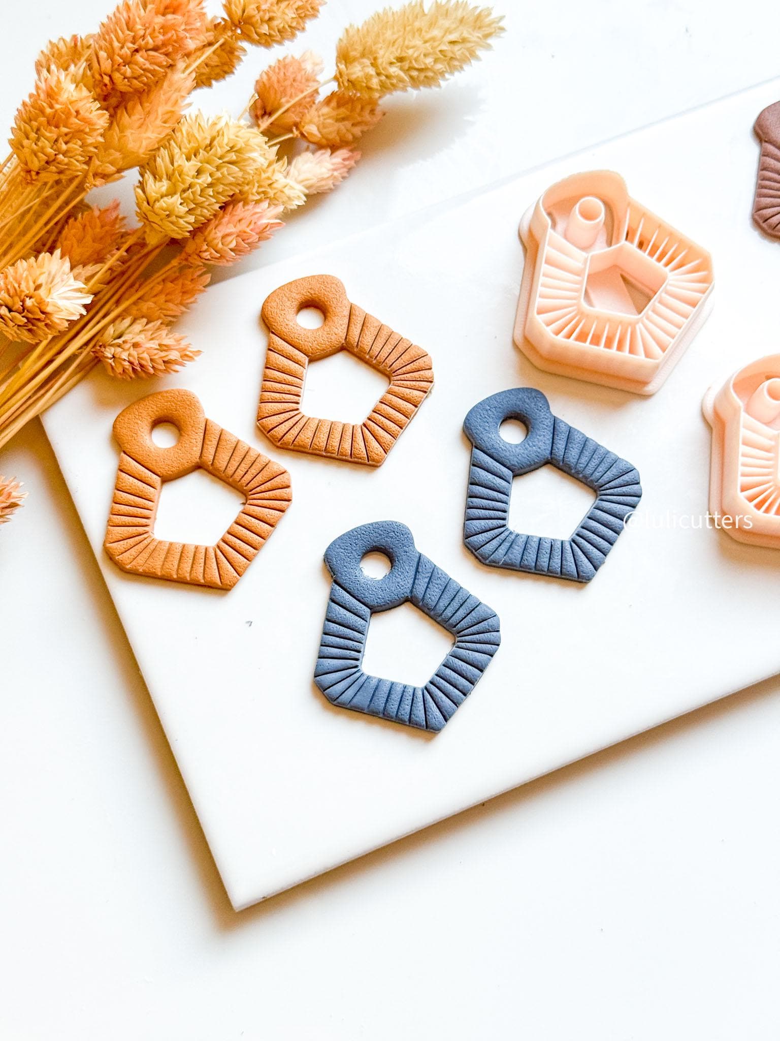 Geometric Fan Clay Cutter: Debossed Polymer Clay Earring Mold