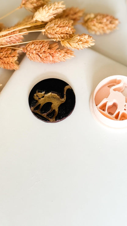 Spooked Black Cat Clay Cutter: Halloween Polymer Clay Mold - Earrings, Charms