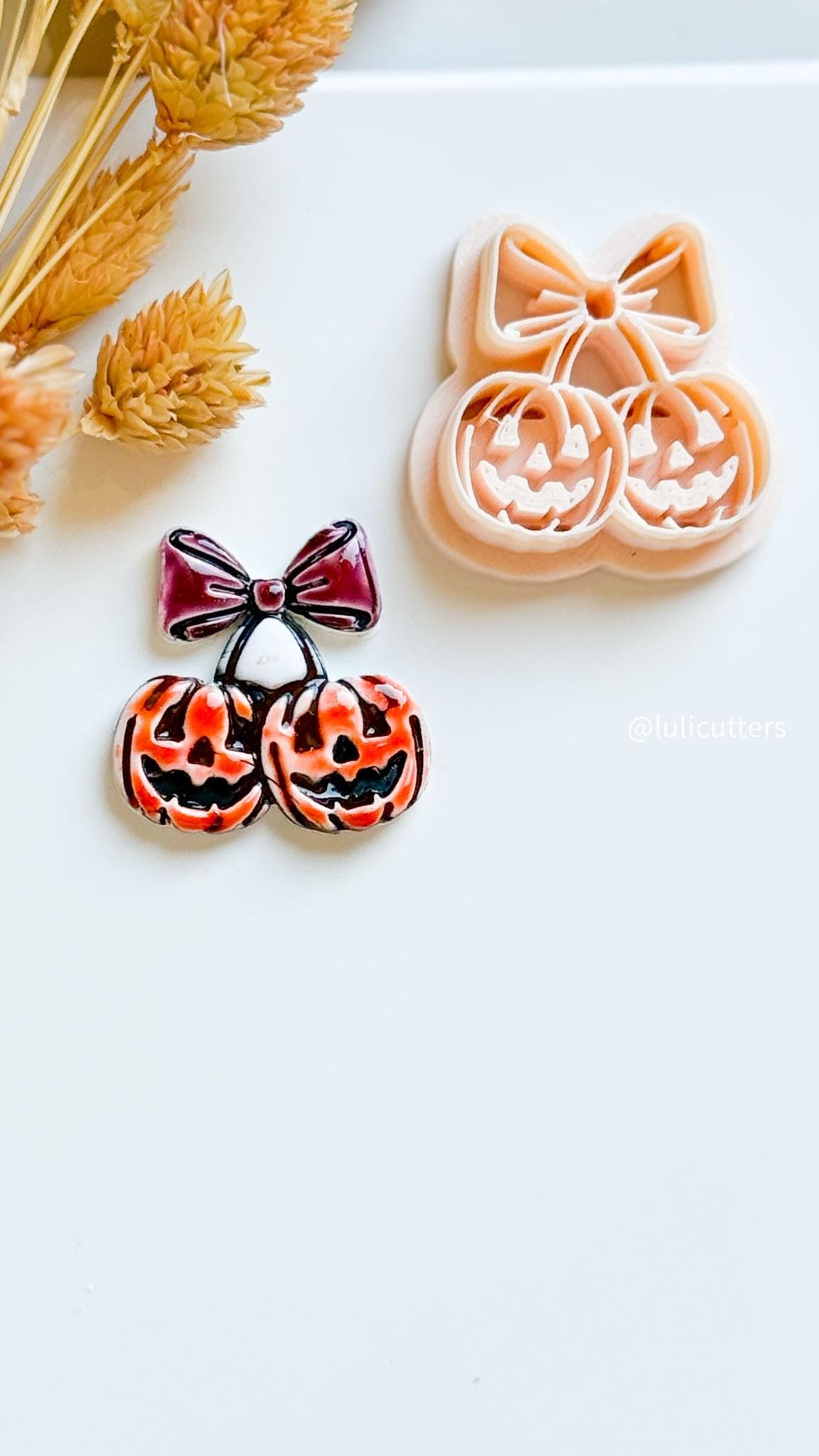 Double Pumpkin Clay Cutter: Halloween Jack-o'-Lantern Earring Charm Mold