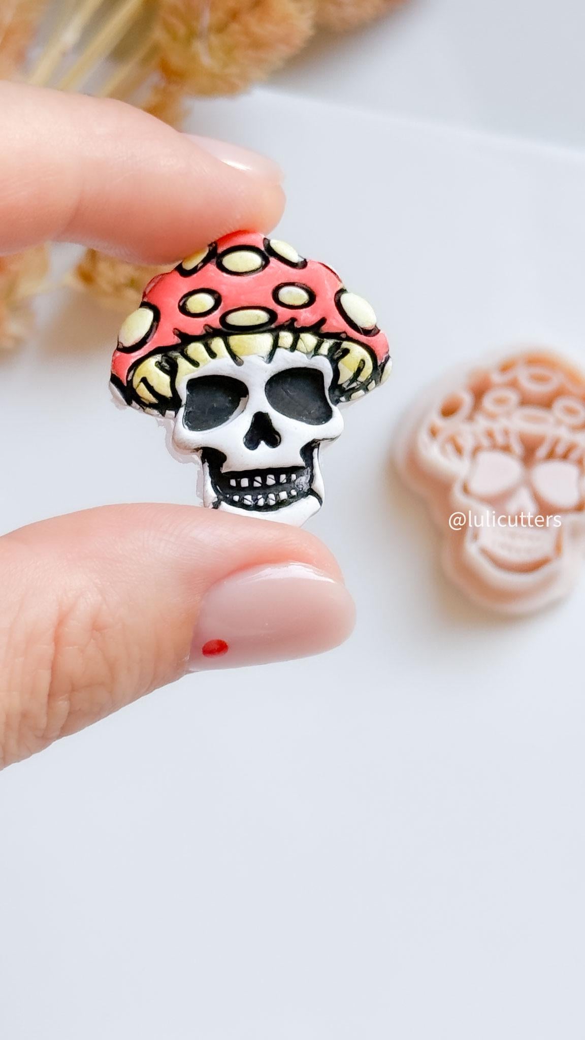 Mushroom Skull Clay Cutter: Spooky Goth Jewelry Mold