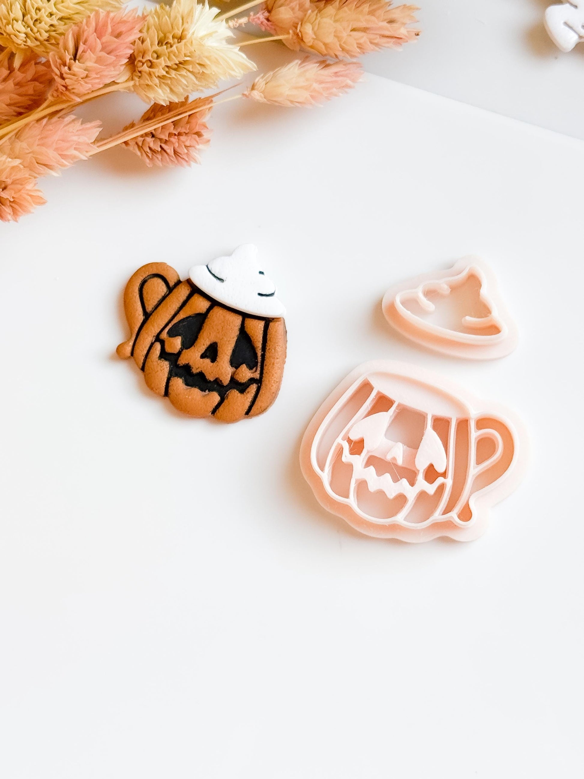 Pumpkin Mug Clay Cutter Set: Halloween Jack-o'-Lantern Earrings & Charms
