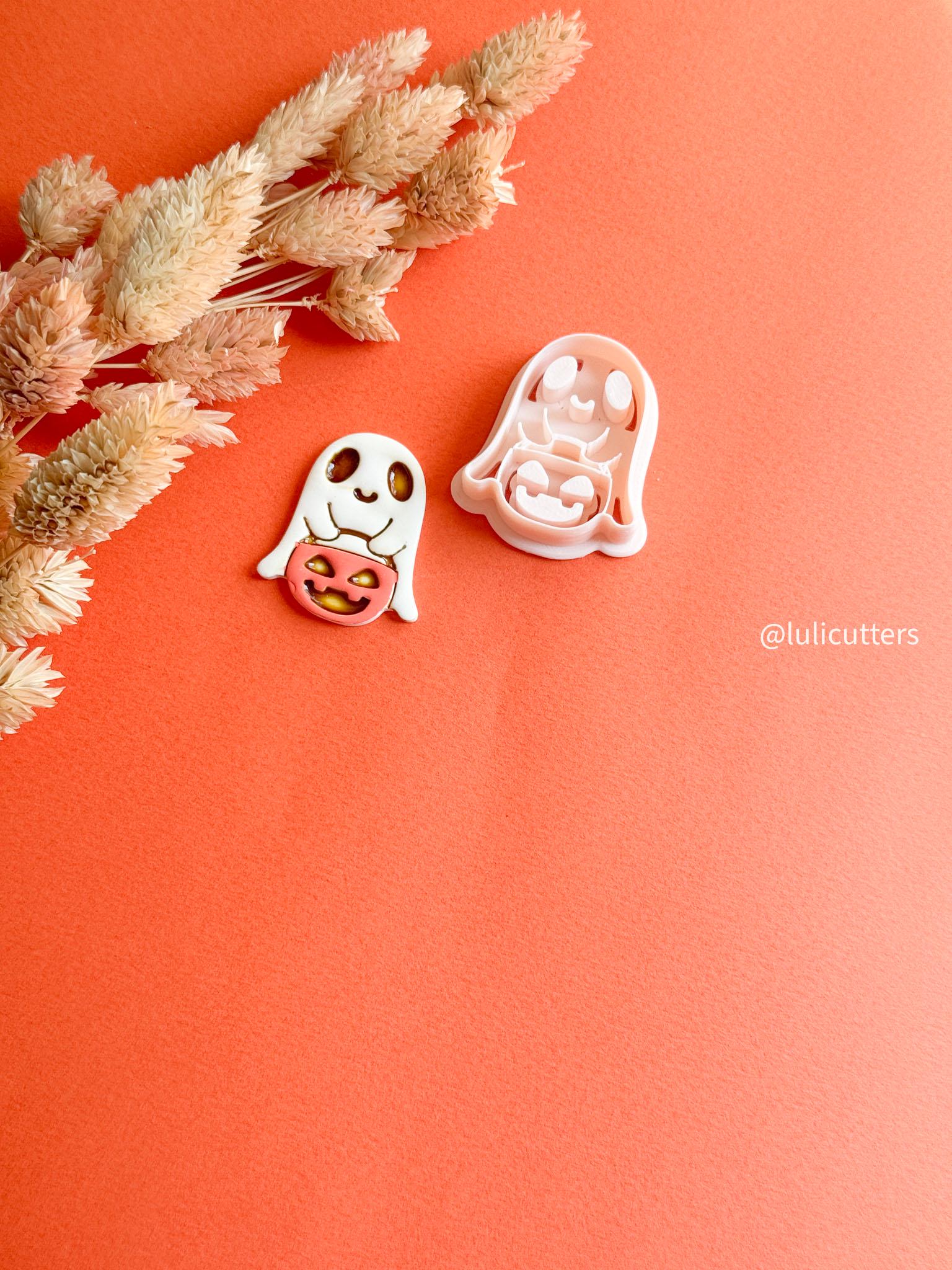 Halloween Ghost Cutter: Polymer Clay Mold for Earrings