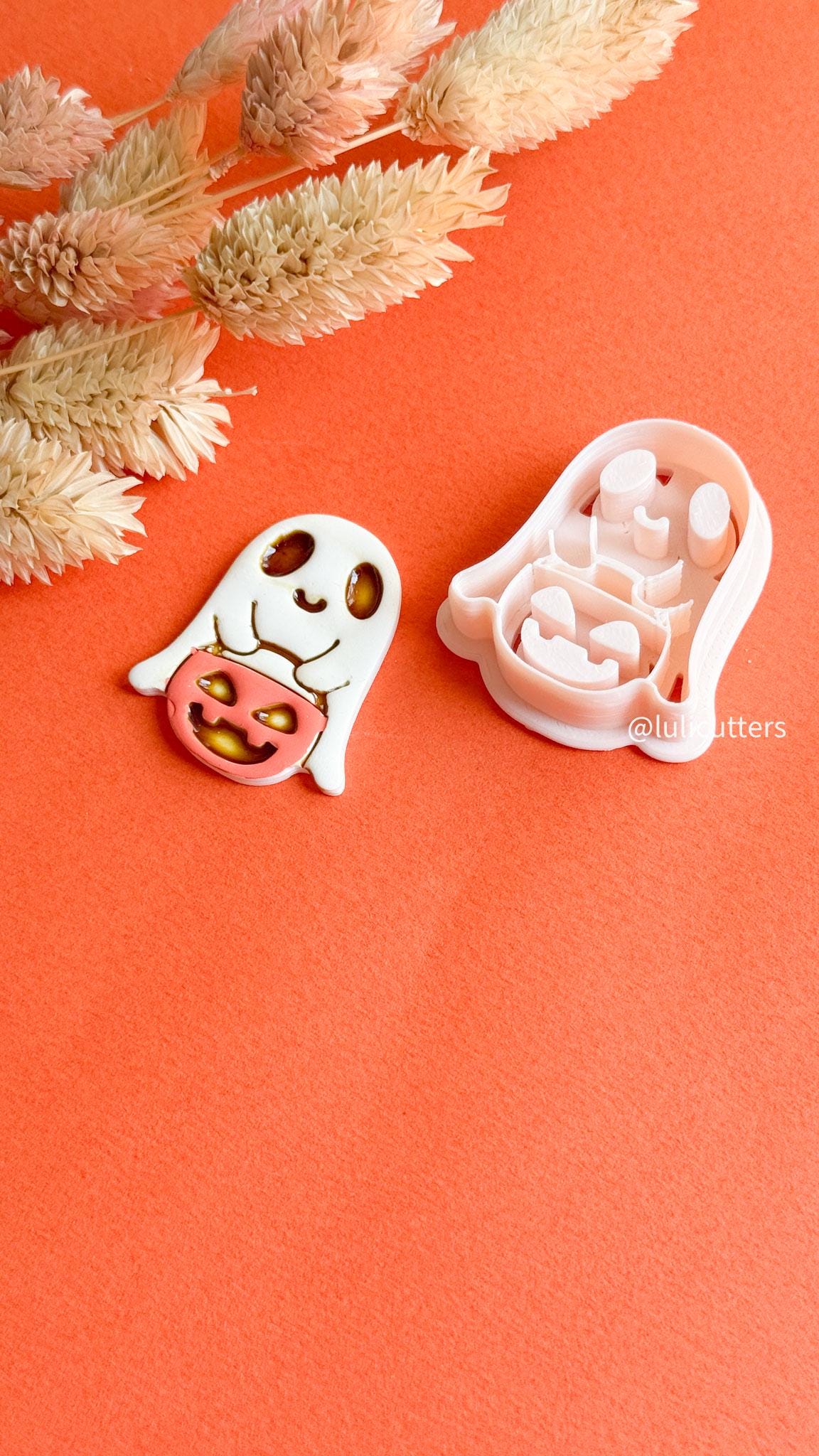 Halloween Ghost Cutter: Polymer Clay Mold for Earrings