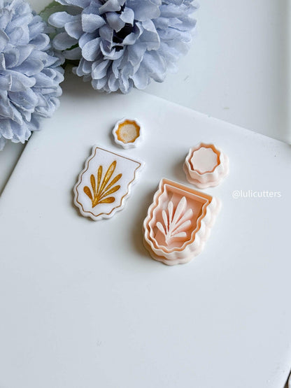 Rustic Frame Clay Cutter Set Includes Ornamental Leaf Base + Scalloped Topper