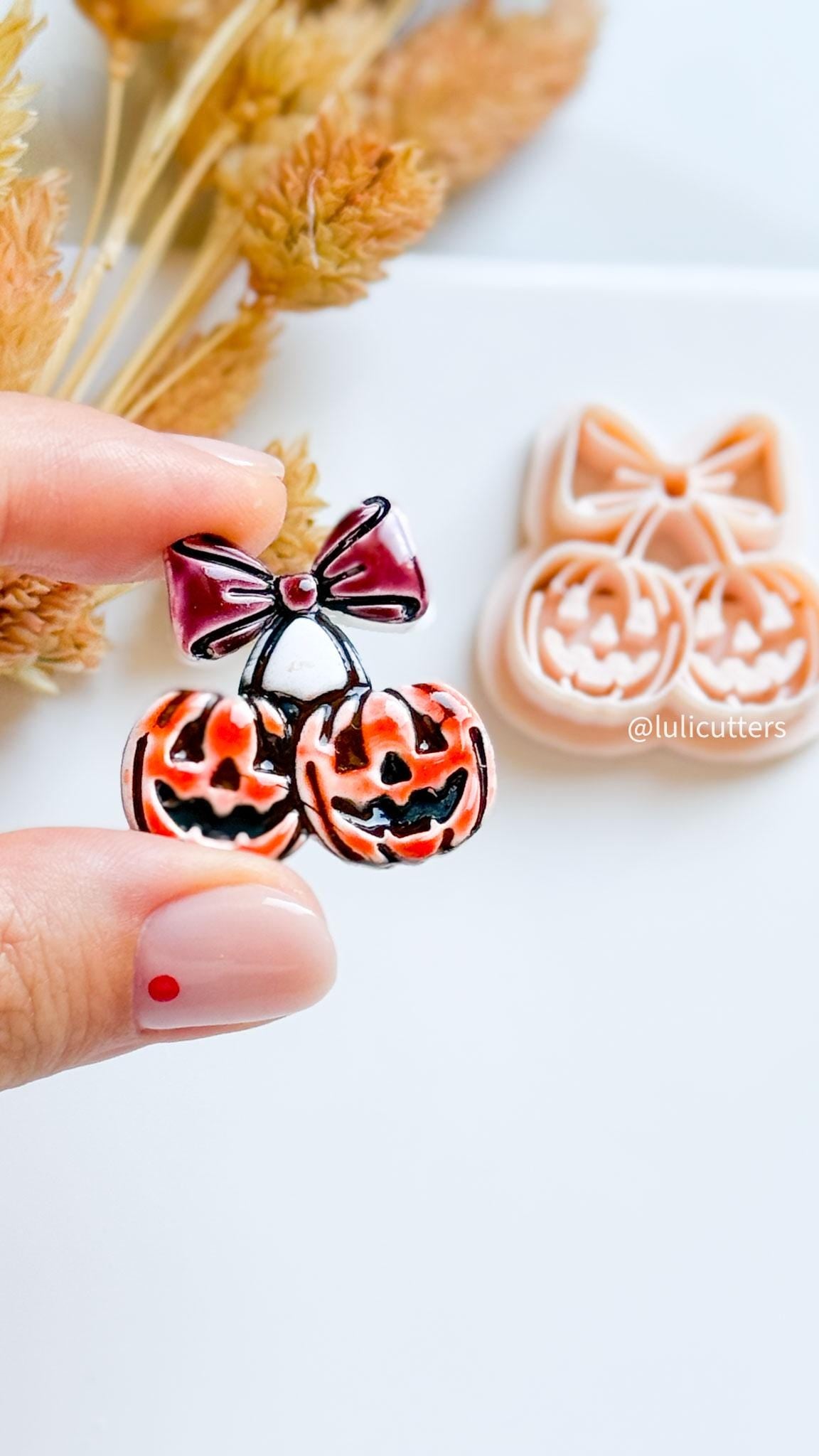 Double Pumpkin Clay Cutter: Halloween Jack-o'-Lantern Earring Charm Mold