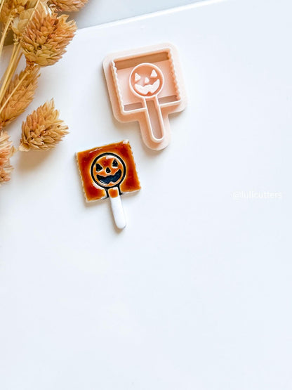 Pumpkin Popsicle Clay Cutter: Halloween Jack-o'-Lantern Earring Mold