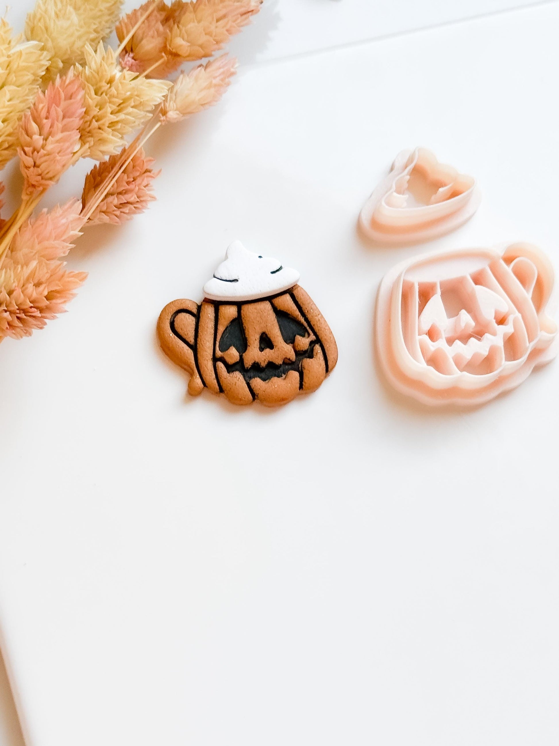 Pumpkin Mug Clay Cutter Set: Halloween Jack-o'-Lantern Earrings & Charms