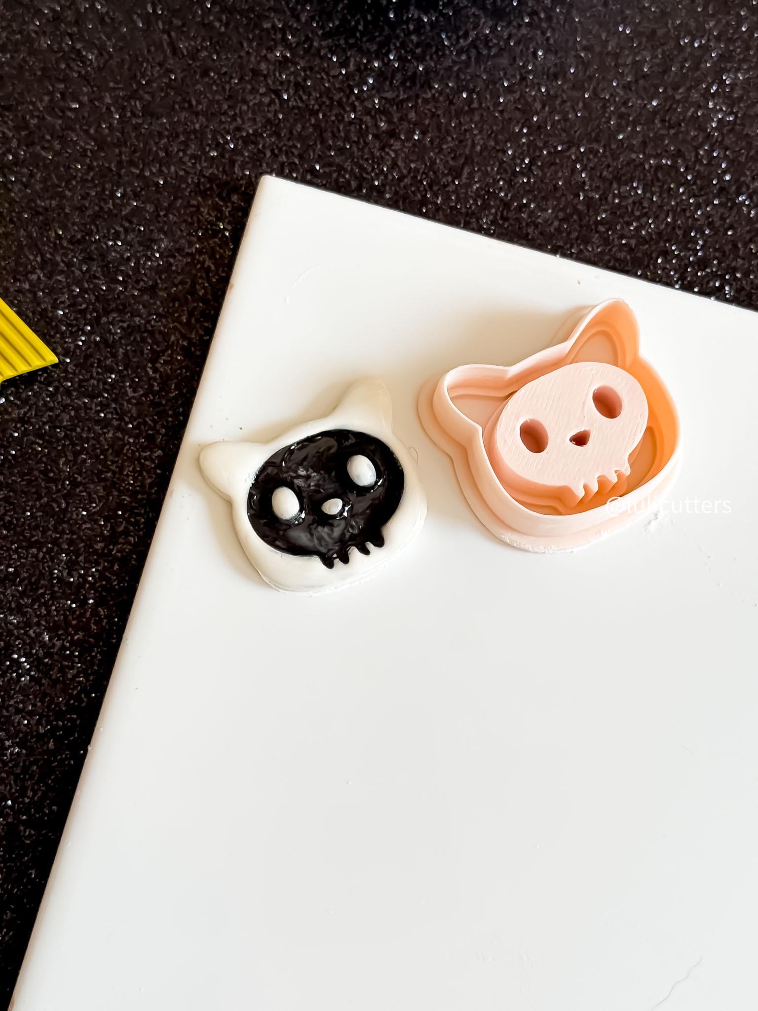 Cat Skull Clay Cutter: Spooky Kawaii Halloween Jewelry Mold
