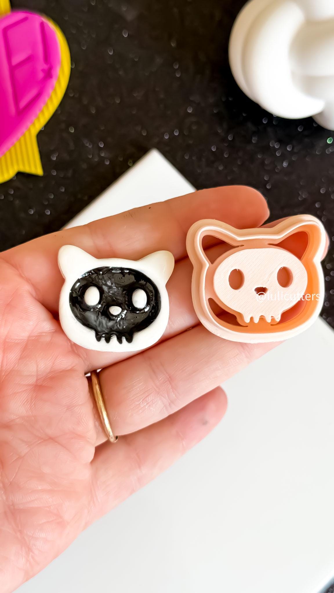 Cat Skull Clay Cutter: Spooky Kawaii Halloween Jewelry Mold