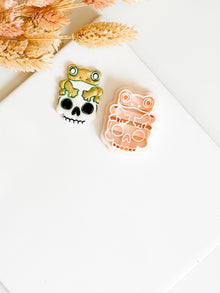 Frog on Skull Clay Cutter: Halloween Polymer Clay Jewelry