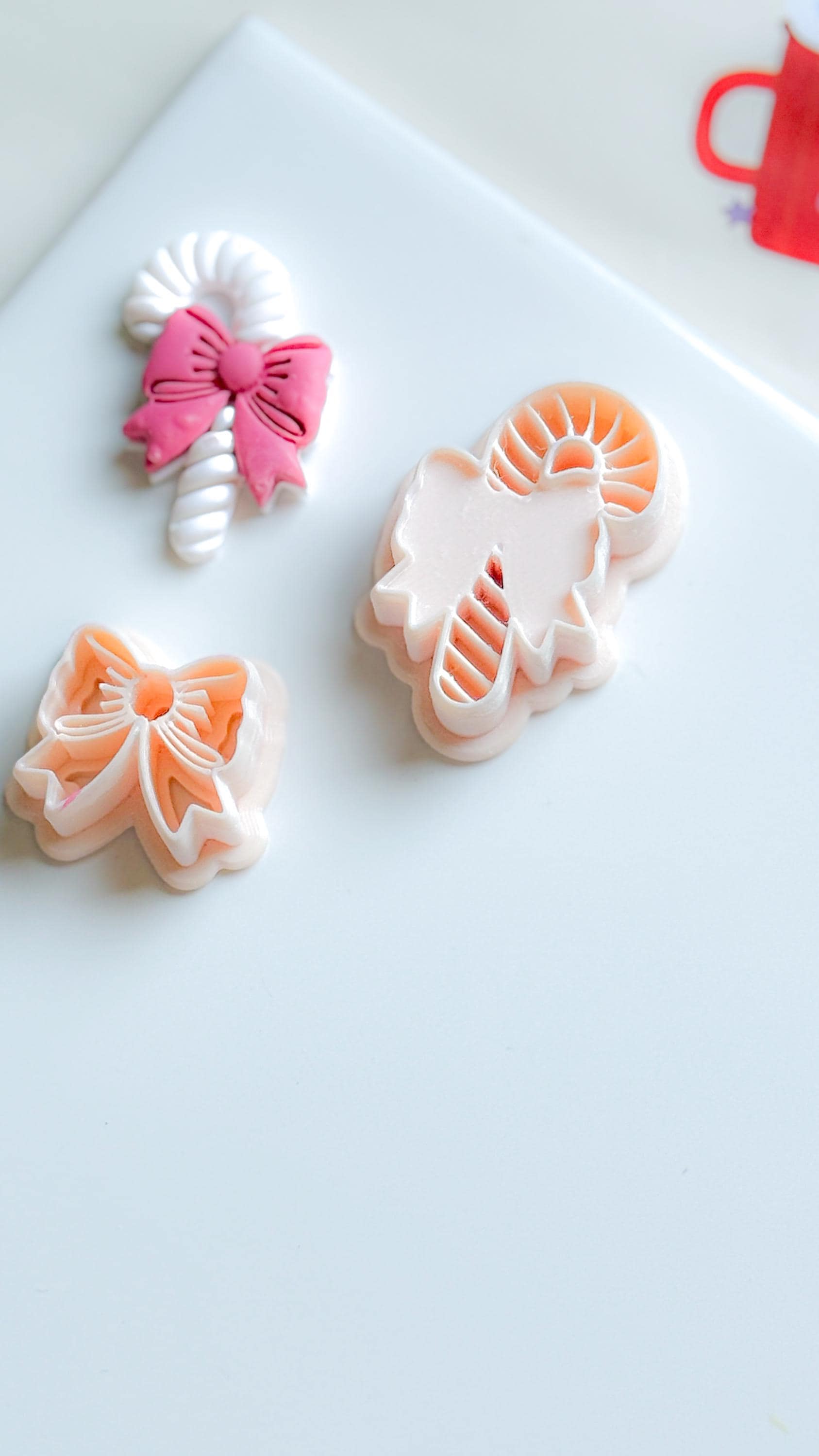 Candy Cane Bow Polymer Clay Cutter: Christmas Earring Detail - 35/40mm