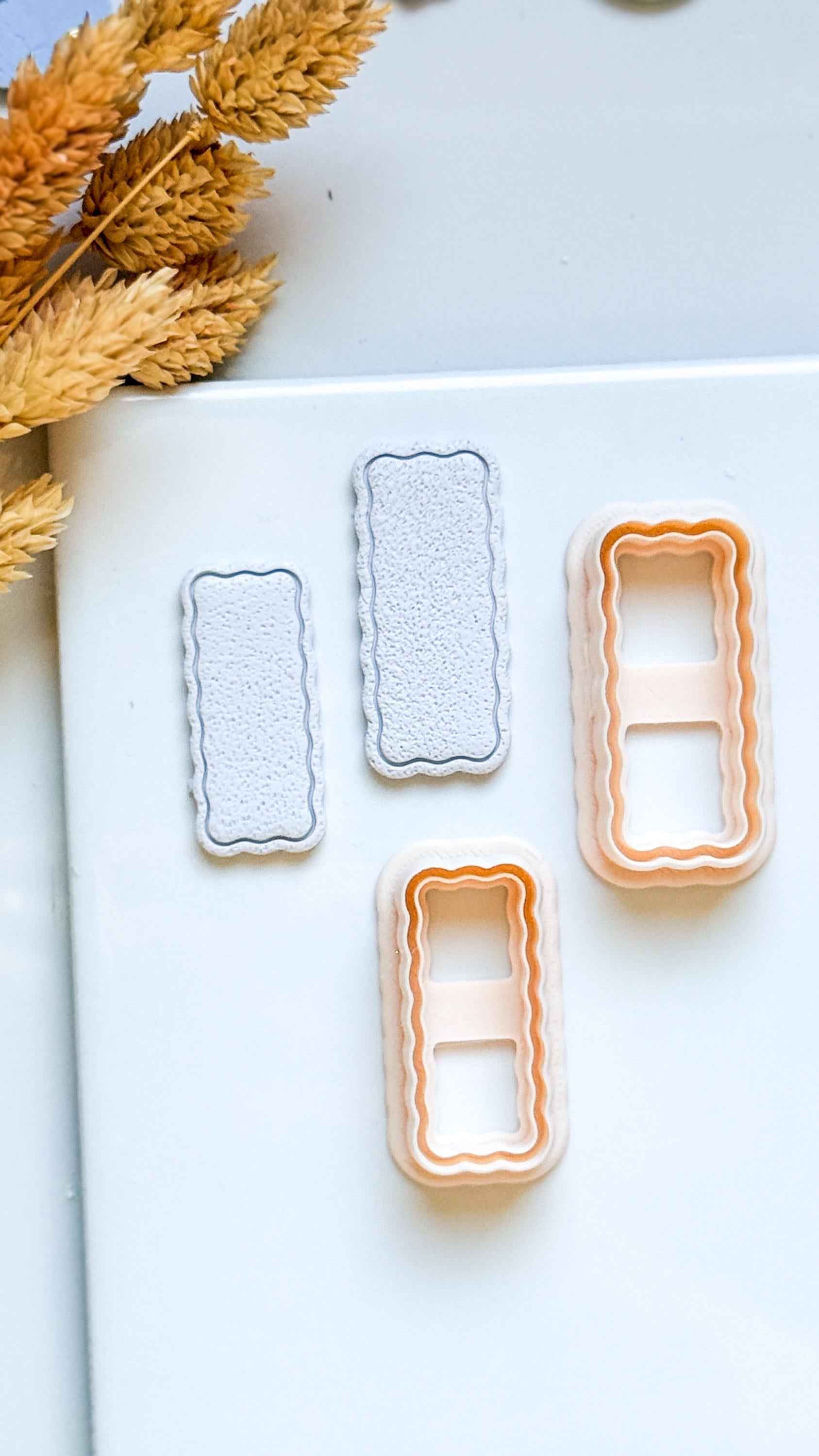 Scalloped Bar Polymer Clay Cutter: Wavy Rectangle Jewelry Tool