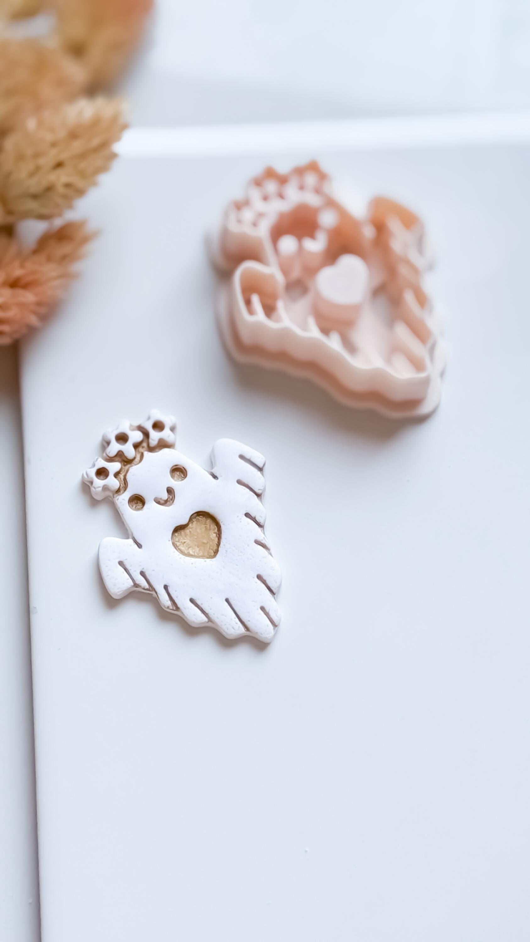 Floral Ghost Cutter: Polymer Clay Mold, Halloween Jewelry (40mm Design 00913