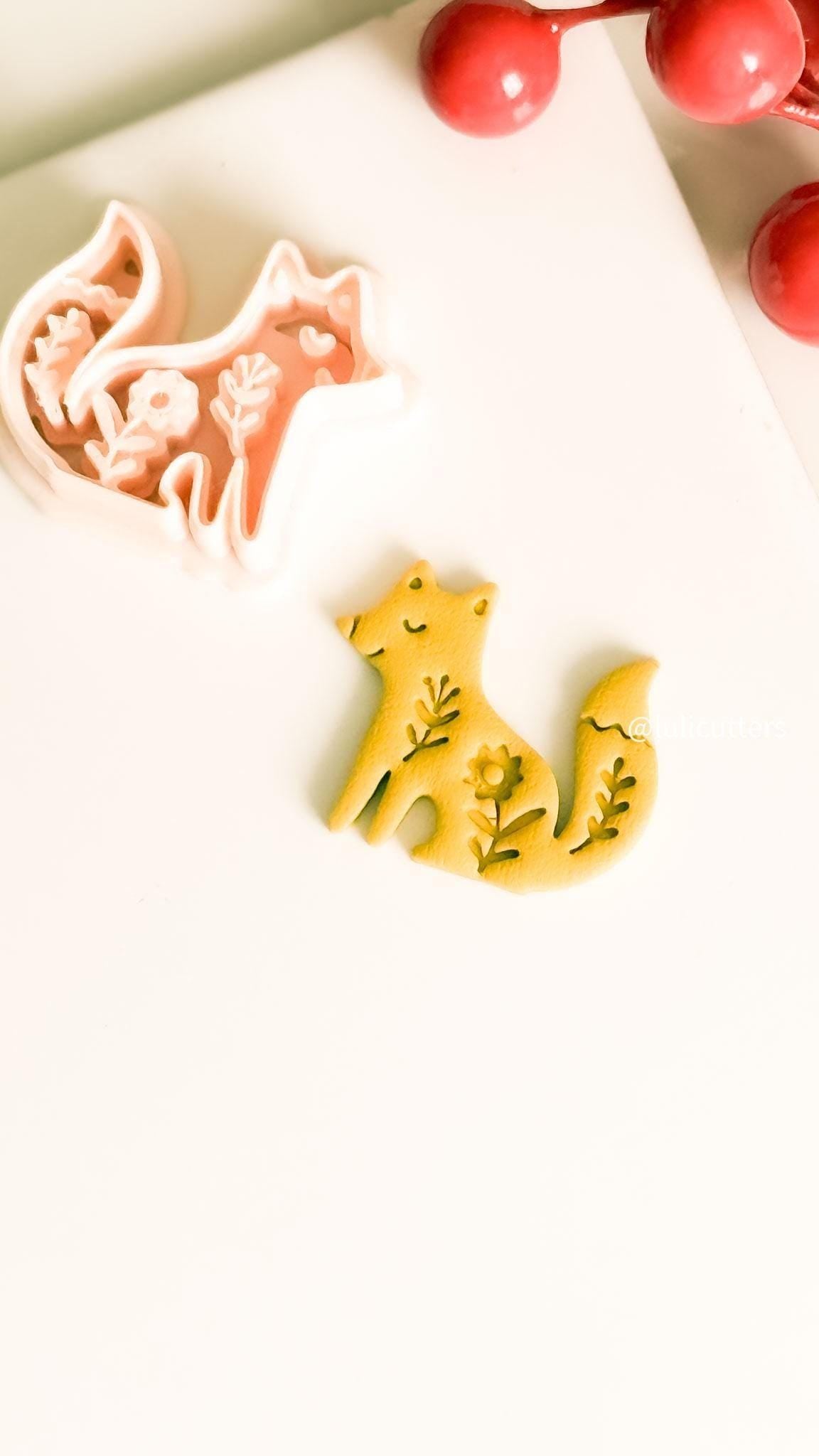 Nordic Christmas Fox Polymer Clay Cutter for Earrings and Ornaments