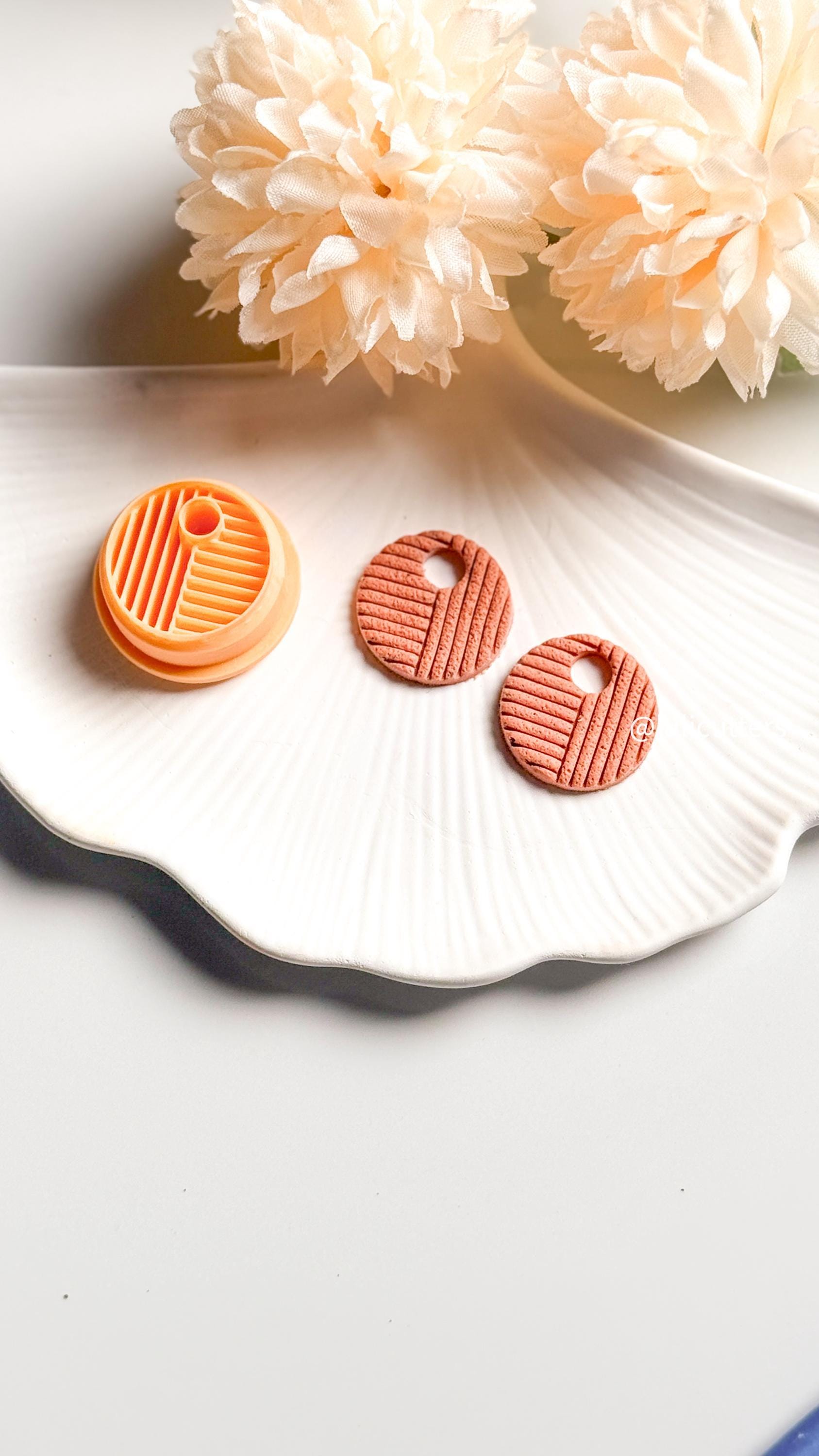 Line Textured Circle Earring Cutter: Modern Polymer Clay Jewelry