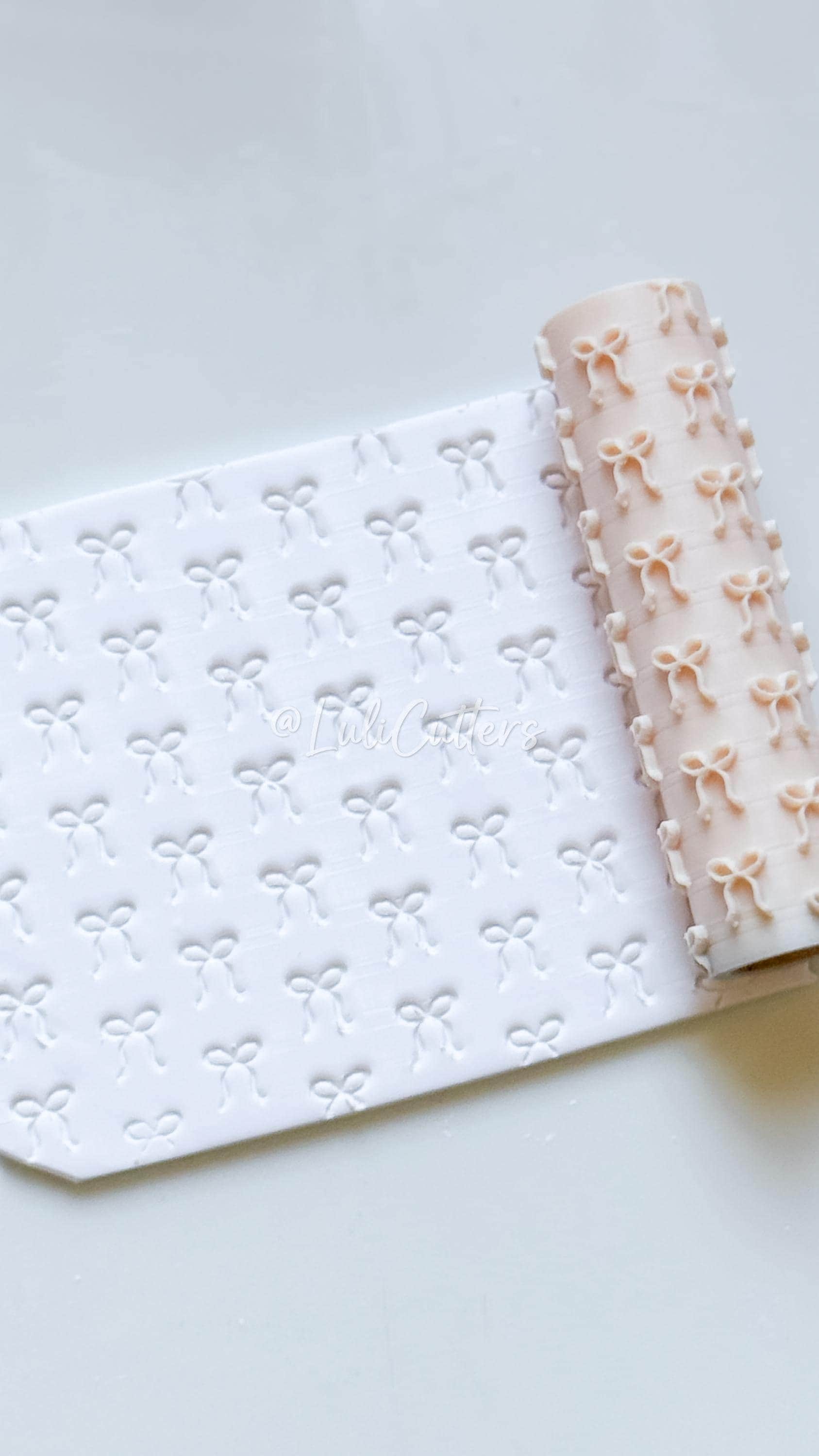 Mini Coquette Bow Texture Roller Embossing Tool for Polymer Clay Crafts