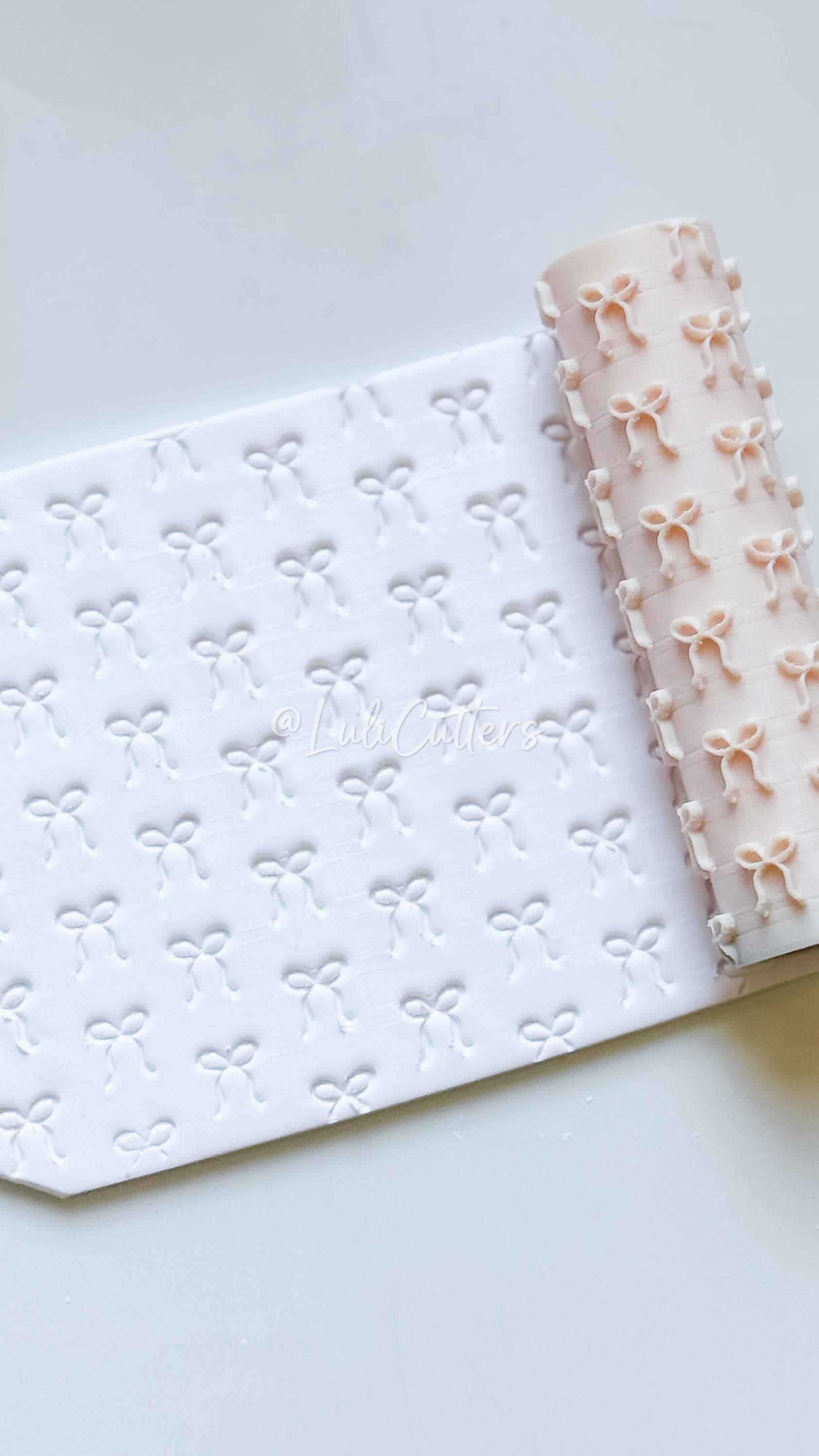 Mini Coquette Bow Texture Roller Embossing Tool for Polymer Clay Crafts