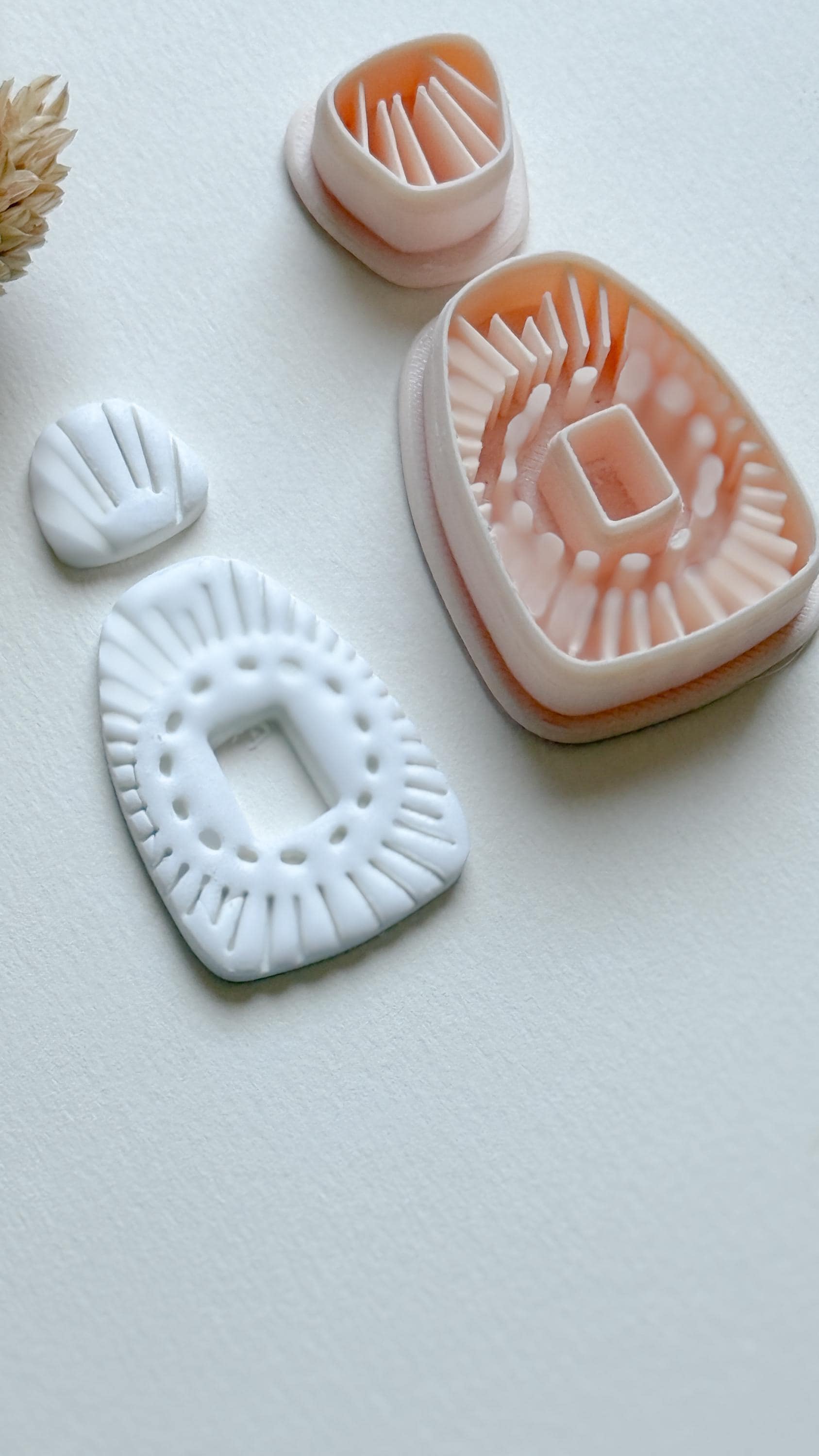 Sunburst Polymer Clay Cutter Set: Geometric Jewelry Design with Deboss