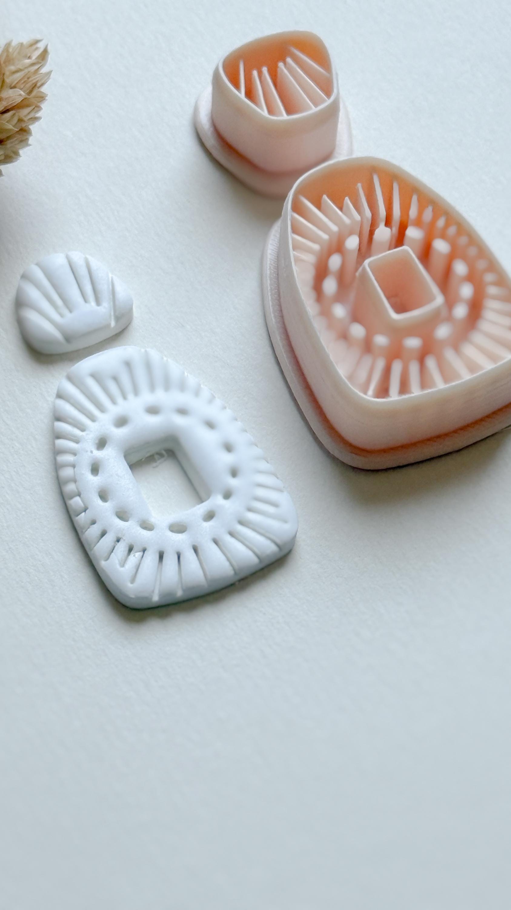 Sunburst Polymer Clay Cutter Set: Geometric Jewelry Design with Deboss