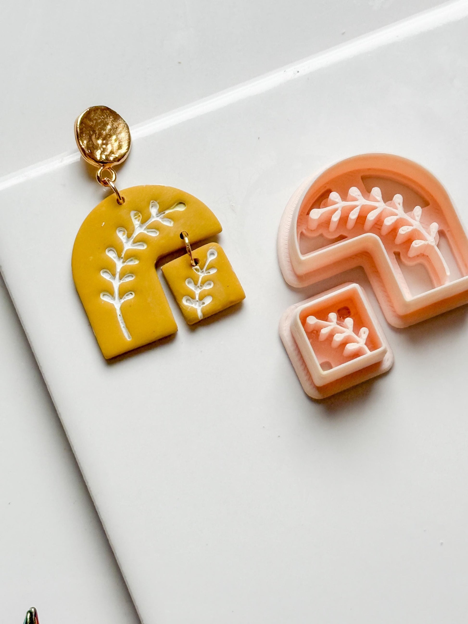 Botanical Arch and Square Clay Cutter Set with Leaf Imprint - Majolica Collection