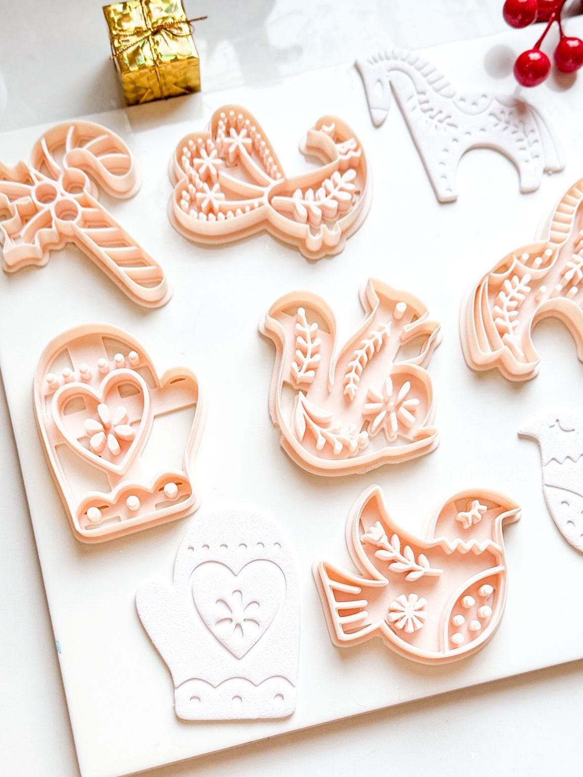 Christmas Ornament Clay Cutter Set – Tree Baubles & Holiday Decor Shapes (75mm)