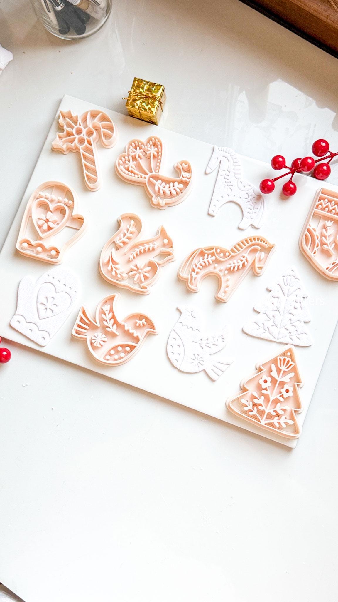 Christmas Ornament Clay Cutter Set – Tree Baubles & Holiday Decor Shapes (75mm)